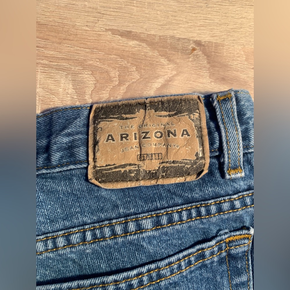 Arizona Relaxed Ripped Jeans - Picture 4 of 4